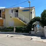 Ljiljana Apartment