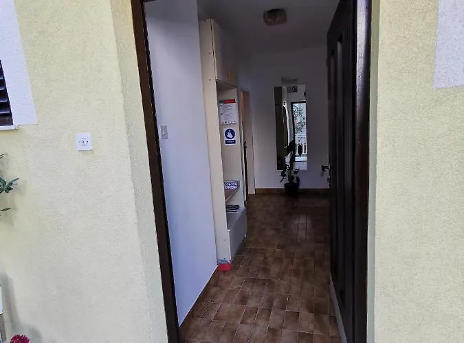 Appartement Ljiljana *