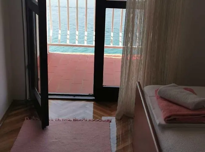 Appartement Ljiljana *
