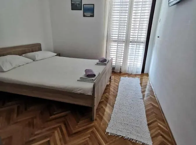 Ljiljana *