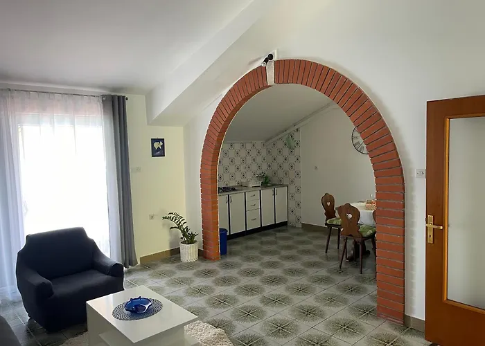 Appartement Ljiljana *